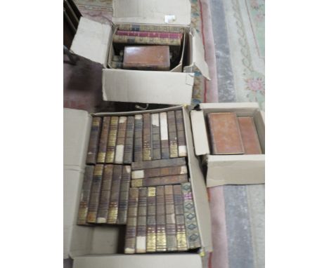 A QUANTITY OF ANTIQUE AND OTHER BOOKS TO THE ORACLE ENCYCLOPEDIA