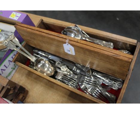 Vintage cutlery box and Kings pattern cutlery