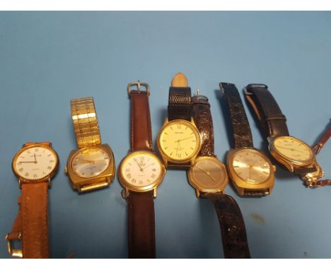 A BOX OF ASSORTED WATCHES AND A TEA CADDY SPOON AND BOXED KNIFE