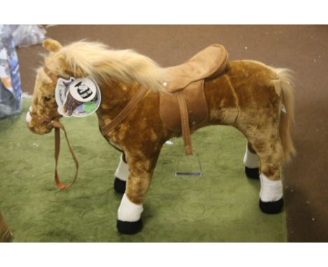 A 100KG HAPPY PEOPLE CHILD'S HORSE H 50 CM TO SADDLE