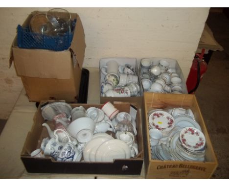 A LARGE SELECTION OF CAFE ITEMS TO INCLUDE CUPS, PLATES AND TEAPOTS