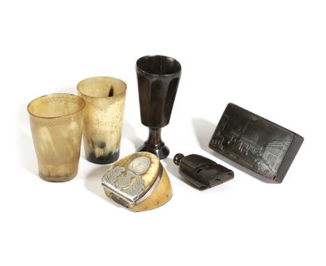 A COLLECTION OF HORN ITEMSEARLY 19TH CENTURY AND LATERincluding: a French snuff box, the hinged lid pressed with a view of th