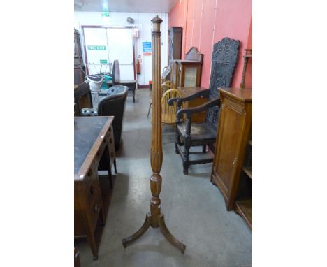 A Hepplewhite style mahogany floor standing lamp 