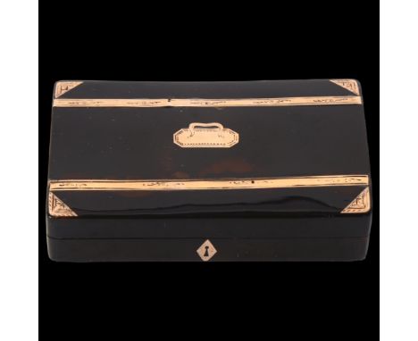 A 19th century French tortoiseshell and gold pique trunk design snuffbox, length 7.5cm 