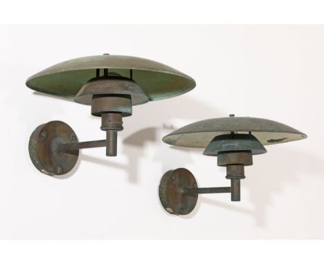 Poul Henningsen, Louis Poulsen, 2 Wandleuchten Modell PH 4,5/3 für den AußenbereichPoul HenningsenLouis PoulsenDesign 19672 W