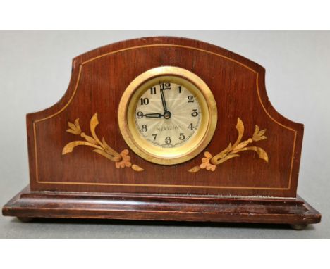 An Edwardian mantle clock 