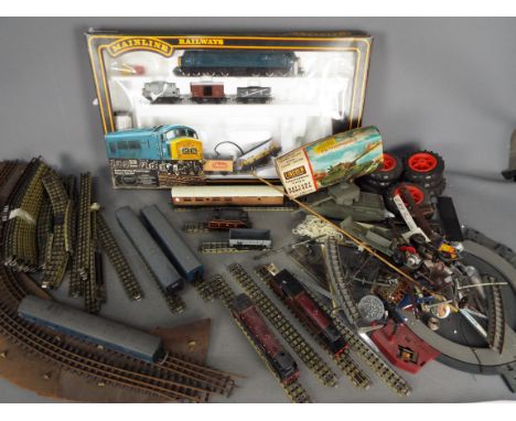 Mainline, Hornby, Others - A boxed incomplete OO gauge Diesel Freight Mainline electric model railway set comprising of a Die