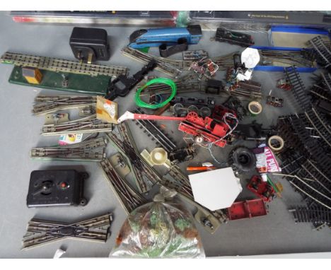 Hornby, Hornby Dublo, Others - A quantity of OO gauge model railway track, plus some three rail track, with a collection of s