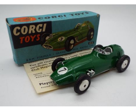 Corgi Toys - A boxed Corgi Toys #152 BRM Formula 1 Grand Prix Racing Car. The model in green with silver interior, spun hubs,