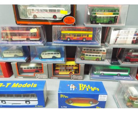 EFE, Corgi Original Ominbus, Britbus, BT Models - A boxed collection of 21 diecast 1:76 scale model buses. Lot includes Britb