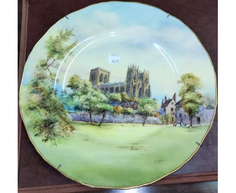 A Royal Worcester hand painted plate "York Minster" dia. 28cm 