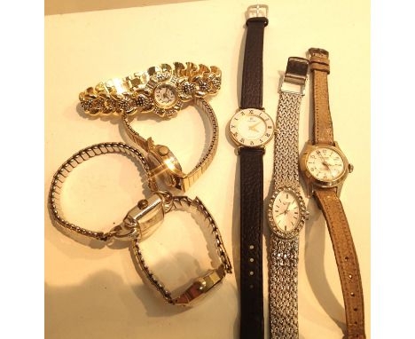 Collection of mixed ladies wristwatches. P&amp;P Group 1 (£14+VAT for the first lot and £1+VAT for subsequent lots) 