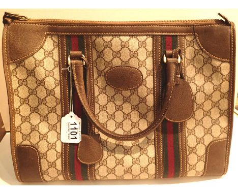 Ladies fashion handbag. Generally good condition, zip functions though is a little stiff. P&amp;P Group 2 (£18+VAT for the fi