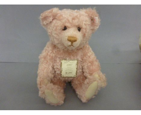 A limited edition British Collector's Steiff bear, rose 38, boxed 