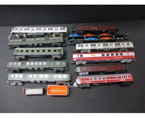 13 OO gauge Jouef & Lima wagons and coaches