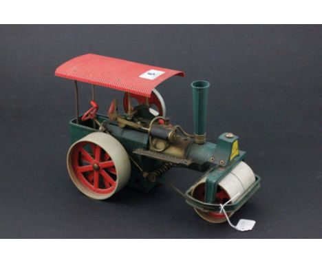 Wilesco Old Smokey steam engine