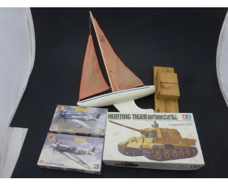 Three boxed plastic model kits to include Tamiya Hunting Tiger and Airfix x 2 (NAP51D Mustang & Supermarine Spitfore Mk IX) p