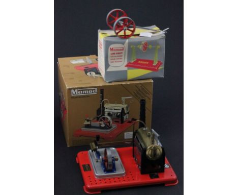 Boxed SP4 Steam Engine in excellent condition plus Mamod Line Shaft box containing parts
