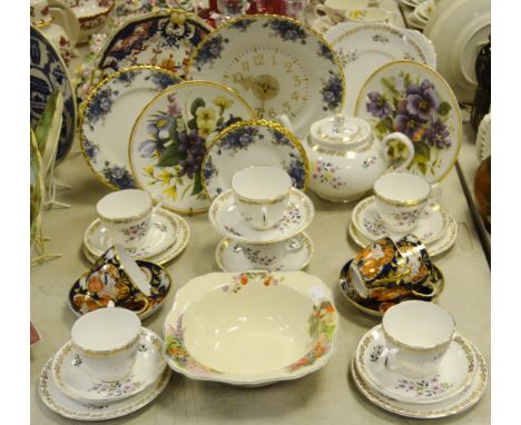 Ceramics - three Newhall Bute teacups and two saucers;  a Royal Grafton tea service, for six; a Roayl Albert Moonlight Rose w
