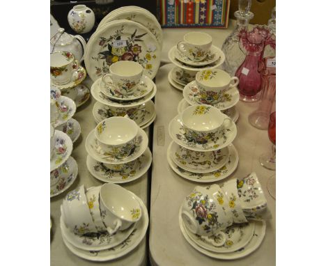 A Copeland Spode Gainsborough pattern part tea and dinner service