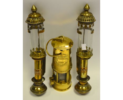 An Eccles The Protector miners lamp;  a pair of GWR side lanterns  (3)