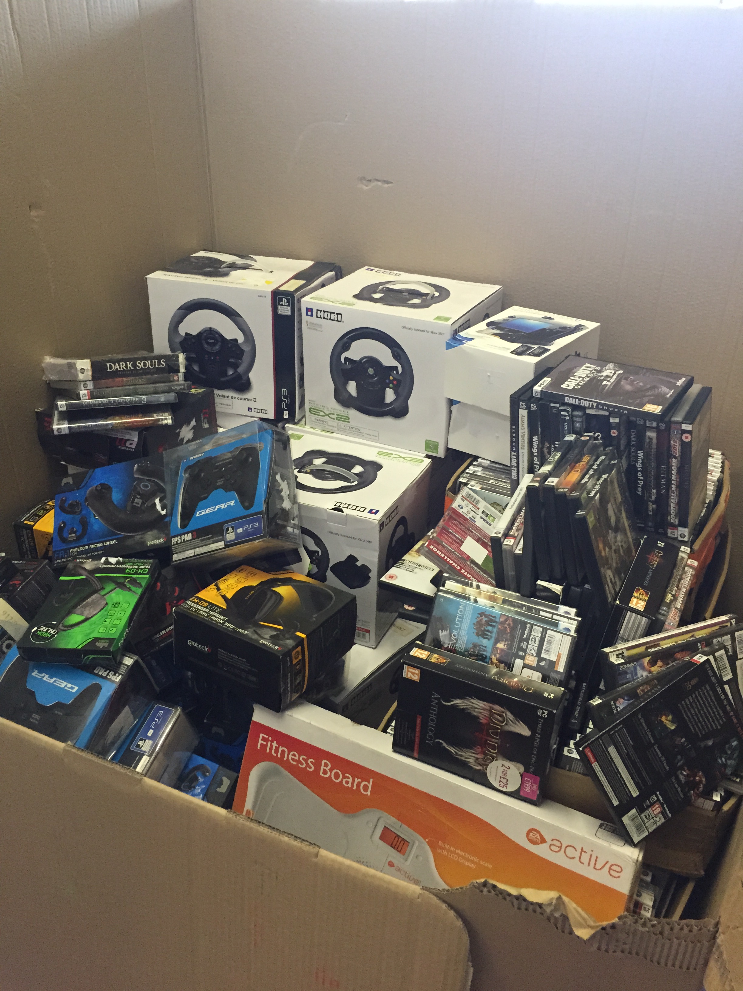 1 X PALLET OF MIXED GAMING ITEMS RRP VALUE £4850