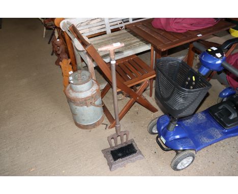 A boot scraper in the form of a garden fork (87)