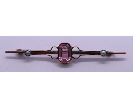 9ct amethyst &amp; pearl brooch 