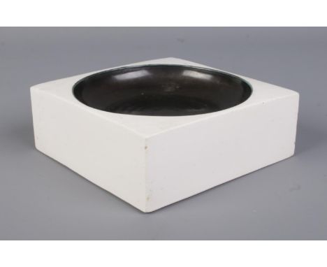 Avril Bennet for Troika, a white glazed dish of square form signed to base. Height 4.5cm, Width 12cm, Depth 12cm.  Two small 