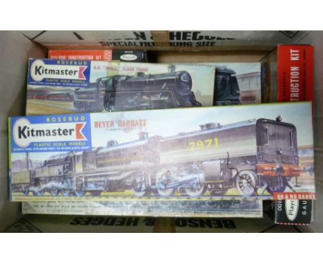 SEVEN PLAYCRAFT AND AIRFIX PLASTIC '00' LINESIDE/ACCESSORIES KITS includes Playcraft hopper loading installation, Airfix plat