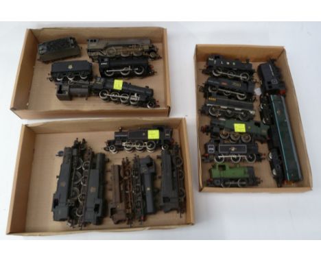 TWELVE UNBOXED '00' GAUGE TANK LOCOMOTIVES, various makers including Hornby, Triang, Lima etc, some later spray painted for w