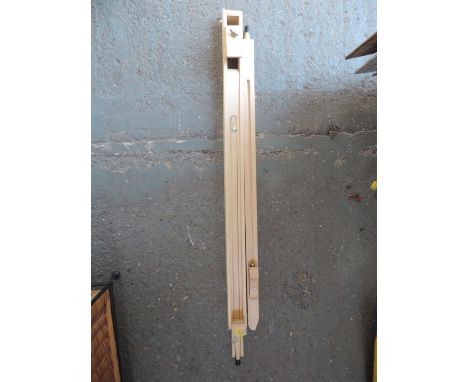 Artists Wooden Easel 