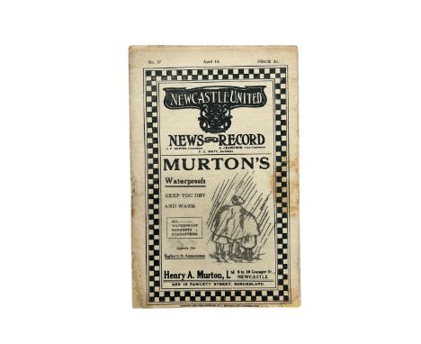 NEWCASTLE UNITED VERSUS WEST BROMWICH ALBION 1924/25 FOOTBALL PROGRAMME, 4/4/1925. FOXING NOTED THROUGHOUT, EDGE WEAR, MINOR 