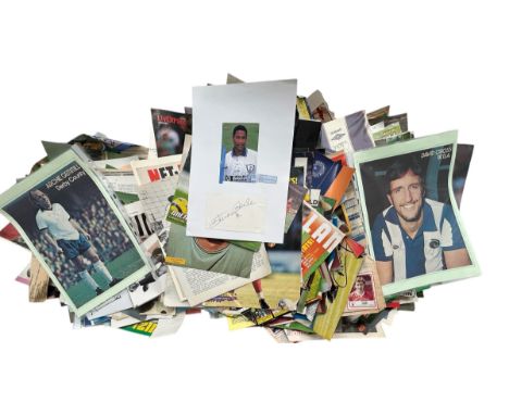 OVER 5KG OF MIXED FOOTBALL AUTOGRAPHS, SIGNATURES, BOBBY CHARLTON (MANCHESTER UNITED) NOTED, HUGE MIX, PORTRAITS/ CUTTINGS/ E