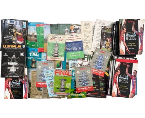 OVER 60 1960S ONWARDS FA CUP FINAL FOOTBALL PROGRAMMES, HUGE MIX, DUPLICATION NOTED, INCLUDES 1996 CANTONA FINAL, CLUBS INCLU