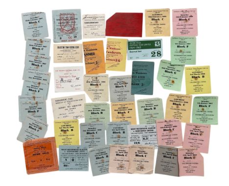 X35+ 1938-1960S ENGLISH LEAGUES FOOTBALL TICKET STUBS, MAINLY COLCHESTER 1966/67, ILFORD FC 1938 INCLUDED, MIX OF 50S-60S. IN