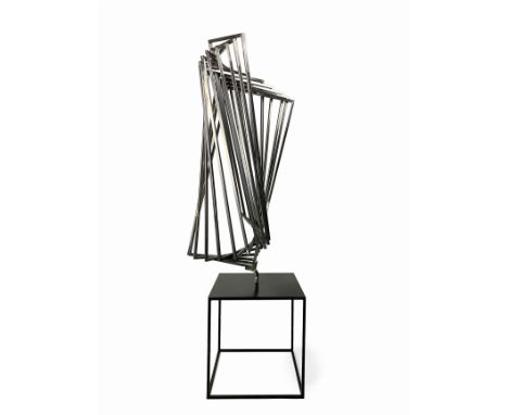 DIEGO PASTOR (Fitero, Navarre, 1982)."Ejes", 2020. Unique piece.In steel. Baked lacquered iron base.Signed.Sizes: 130 x 40 x 