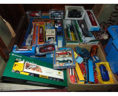 Mixed boxed die cast model vehicles to include examples in the Saica classic collection range, super transporters, etc, toget