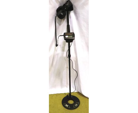 Whites metal detector, Prism model, new in box. P&amp;P Group 3 (£25+VAT for the first lot and £5+VAT for subsequent lots) 