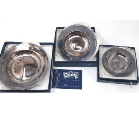 Three boxed hallmarked silver Armada dishes, Sheffield assay, largest D: 16 cm, combined 376g. P&amp;P Group 3 (£25+VAT for t
