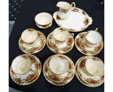 Twenty one piece Royal Albert Old Country Roses tea service, no cracks or chips, some wear to gilt, would benefit from a clea