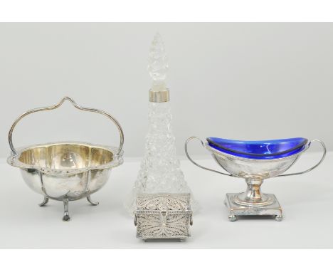 Silver table lighter, swivel urn form, H E Limited, Sheffield, 1909, silver compact tray, napkin rings and other metalware.