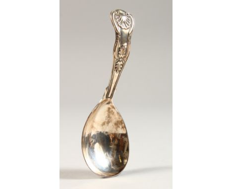 A WILLIAM IV VICTORIAN QUEENS PATTERN CADDY SPOON. London 1837.