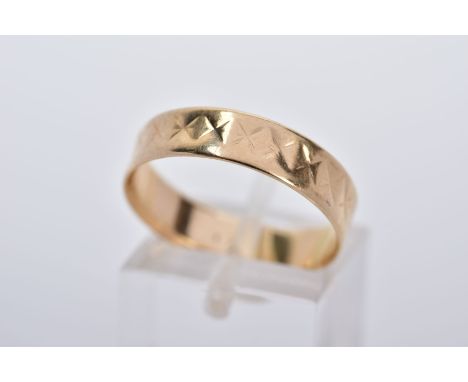 A 9CT GOLD BAND, engraved cross pattern all round, hallmarked 9ct gold Birmingham, ring size Q½, approximate gross weight 2.8