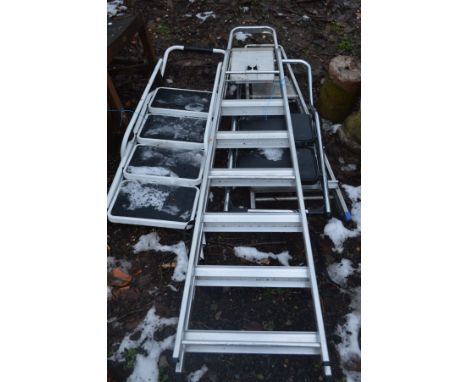 TWO ALUMINIUM STEP LADDERS AND TWO STEEL STEPS ( 4)