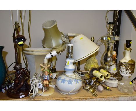 A GROUP OF TABLE LAMPS AND LIGHT FITTINGS, to include Hummel 'Apple Tree Boy' lamp base, HUM230, height 19cm (base only), a L