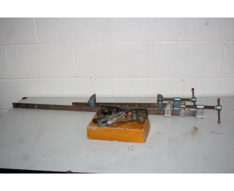 A BOXED STANLEY No 4 WOOD PLANE, a Record 1m long sash cramp and a Record 1/2 m sash cramp (3)