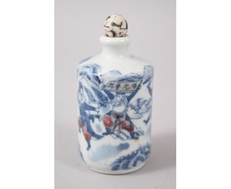 AN UNUSUAL 19TH CENTURY CHINESE BLUE &amp; WHITE UNDERGLAZED RED PORCELAIN SNUFF BOTTLE, the decoration depicting seven warri