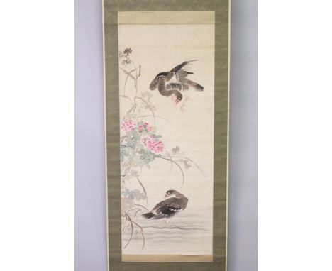 A GOOD JAPANESE EDO PERIOD PAINTED SILK HANGING SCROLL /  KAKEJIKU - GEESE BY OKAMOTO SHUKI, the finely hand painted silk dep