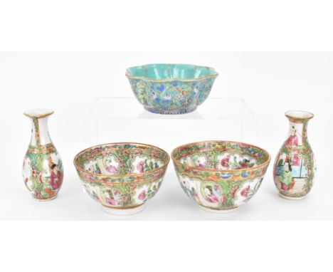 A small collection of 19th century Chinese porcelain, comprising a Tongzhi period (1861-1875) petal rim bowl, with enamel tur